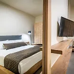 圣乔吉奥酒店 公寓式酒店 4*