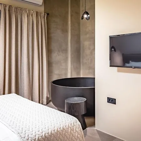 San Giorgio Aparthotel Fira (Santorini)